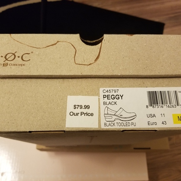 Shoes - Picture 7 of 7